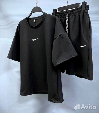 Футболка и шорты Nike