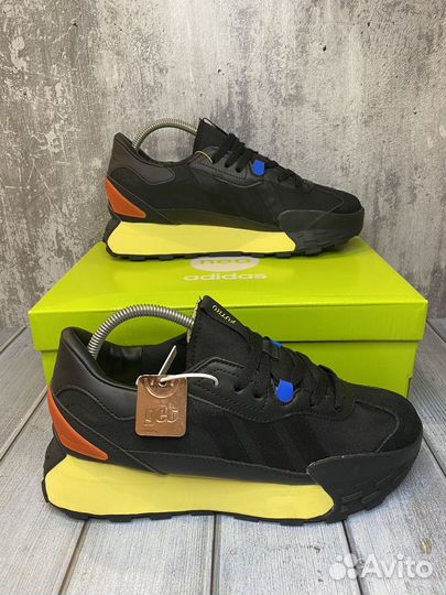 Adidas Neo Futro Mixr(44 размер)