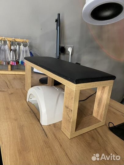 Подставка для рук маникюрная