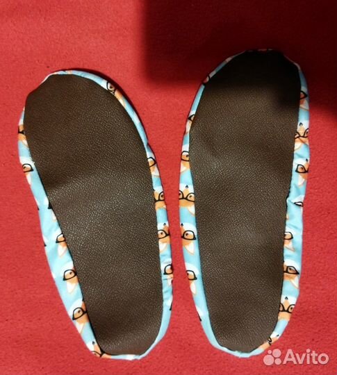 Аквачешки (акваноски) Aruna размер 30-32