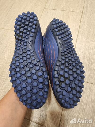 Футбольные бутсы Adidas