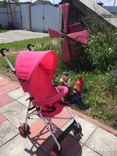 Прогулочная коляска