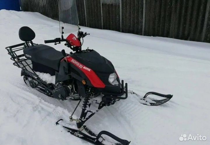 Снегоход SnowFox 200