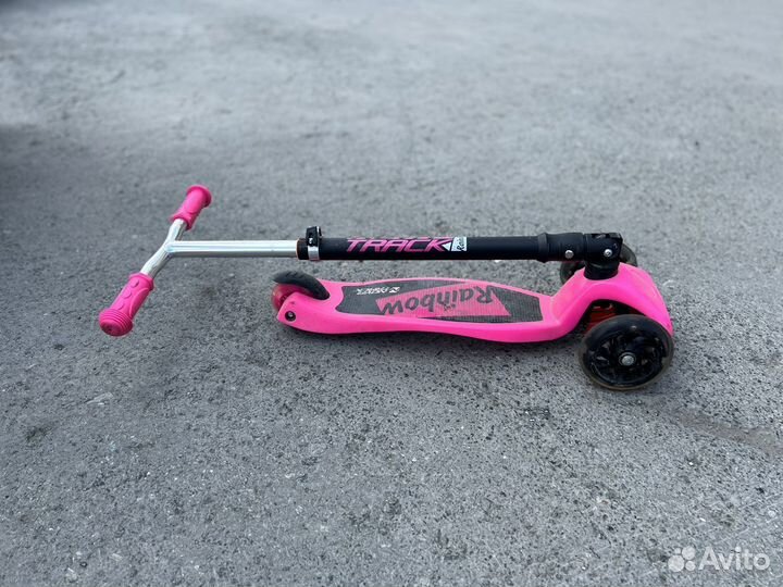 Самокат 3х колесный