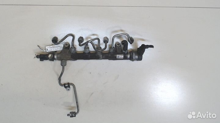 Рампа топливная Volkswagen Passat 7, 2011