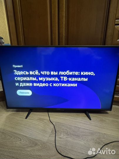 Телевизор SMART tv 43 дюйма