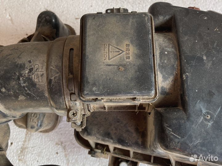 Расходомер воздуха mazda 626 2.0 ge 95 год