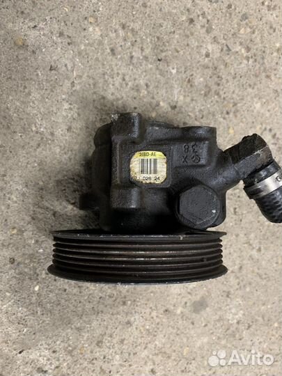 Насос Гур Форд Мондео 1