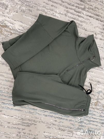 Костюм спортивный 40-42