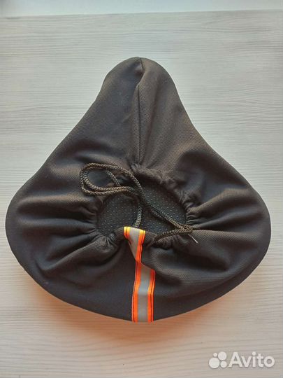 Силиконовая накладка на седло велосипеда