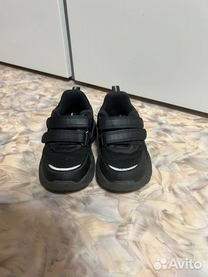 Кроссовки 25 размер