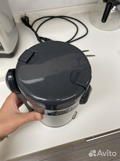 Термос пищевой + 3 контейнера