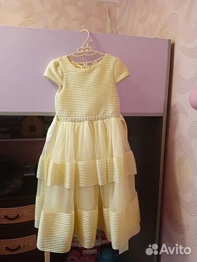 Нарядное платье для девочки 122 128