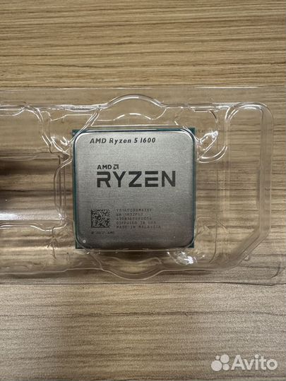 Процессоры Ryzen, Xeon