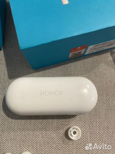 Беспроводные наушники honor