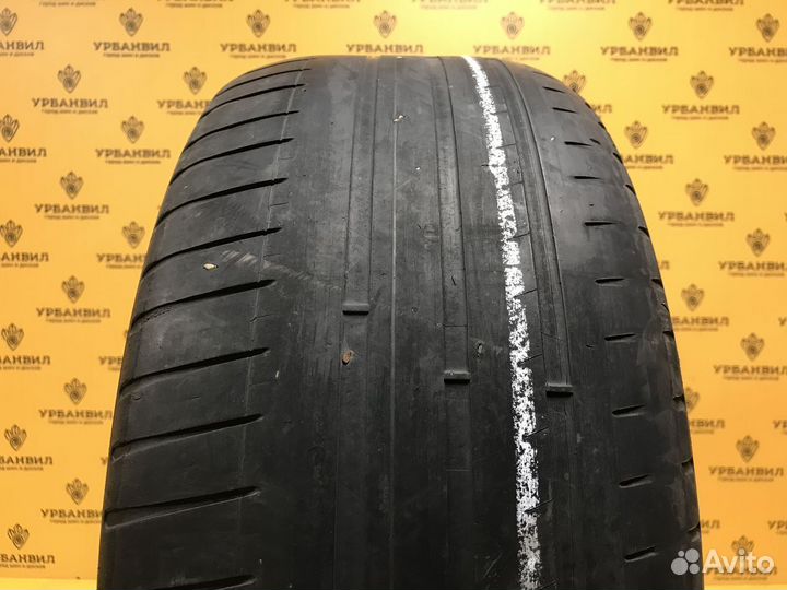 Michelin Pilot Sport 3 235/45 R18 98Y