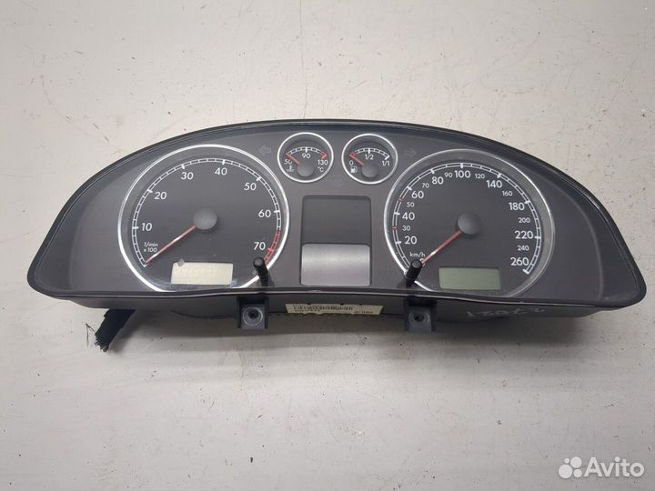 Щиток приборов Volkswagen Passat 5, 2002