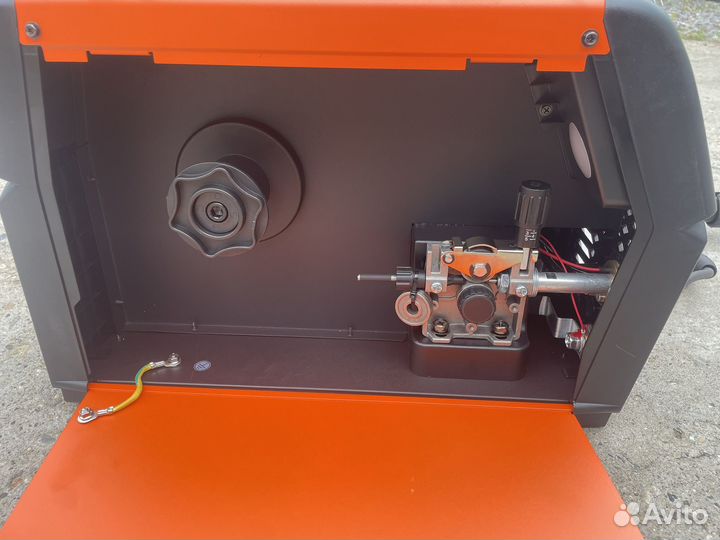 Сварочный полуавтомат jasic real SMART mig 200