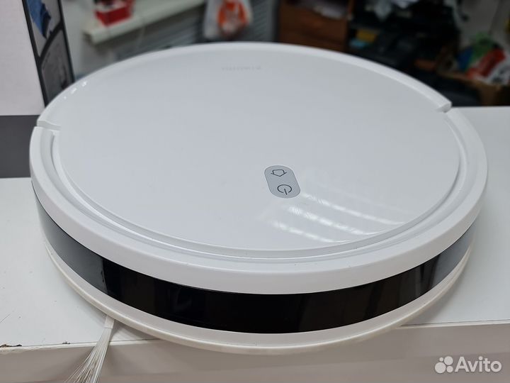 Робот пылесос xiaomi Vacuum E10