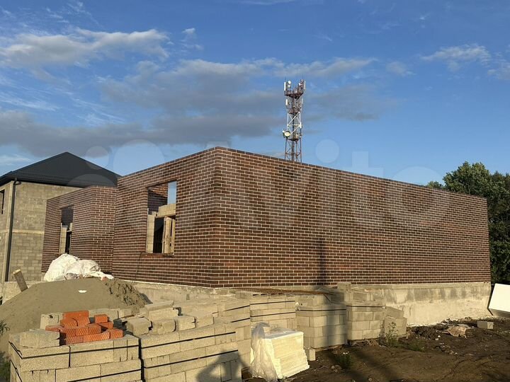 Дом 135 м² на участке 5 сот.