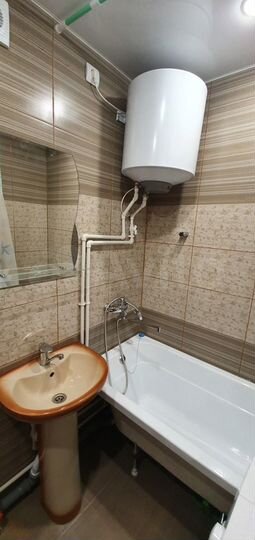 2-к. квартира, 40 м², 3/5 эт.