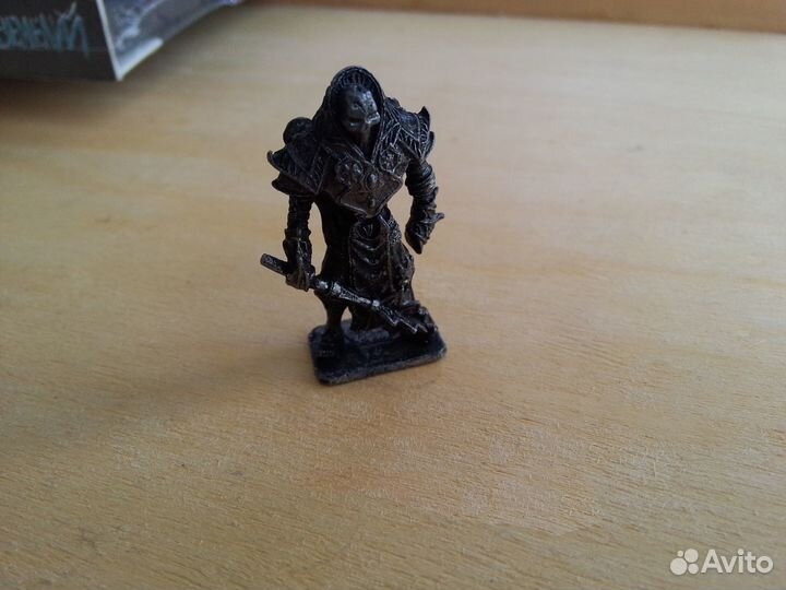 Disciples III, плюс фигурка из металла