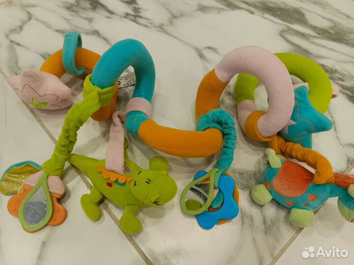 Бортики в кроватку