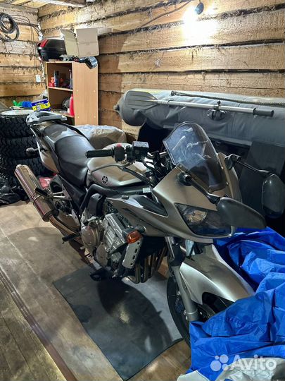 Yamaha FZS1000 fazer