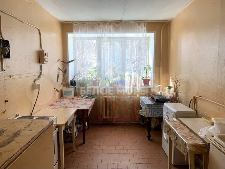 Комната 11,8 м² в 7-к., 2/5 эт.