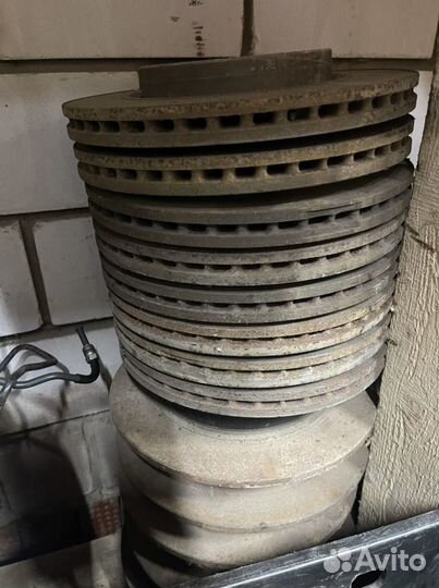 Диск тормозной оригинальный Nissan Juke