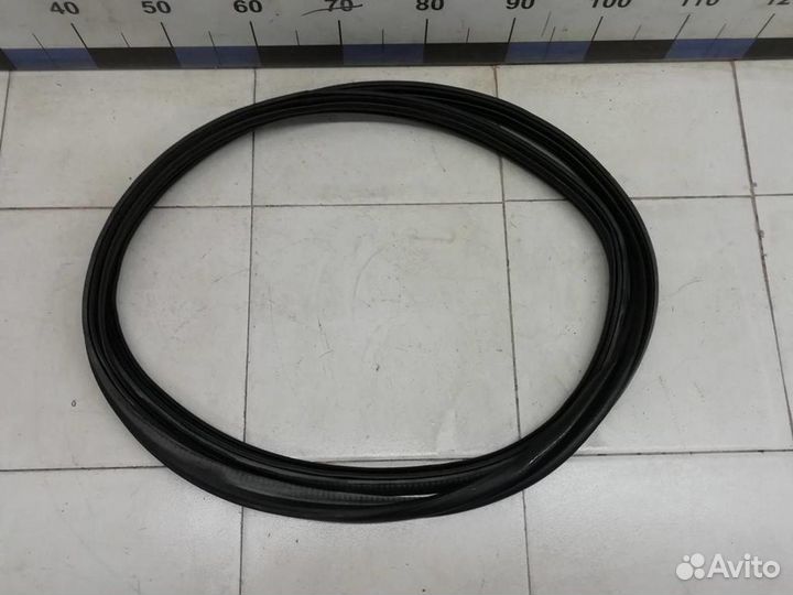 Уплотнитель багажника C4 2005-2011