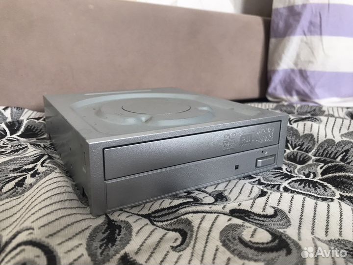 Дисковод DVD/CD-RW (SATA) Sony