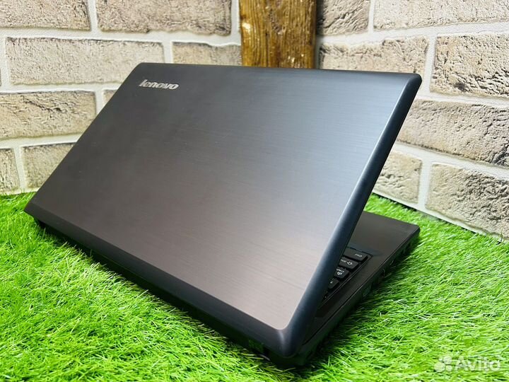 Быстрый Lenovo I5-3230M/GeForce 710M/Ram12Gb/SSD24
