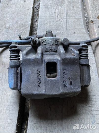 Суппорт передний honda stream