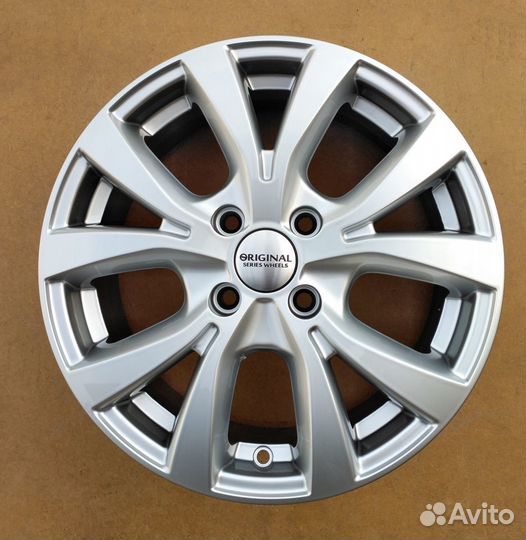 Диски литые R15 Replikey S сверловка 4*100 новые