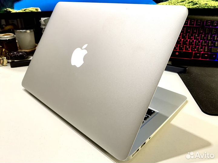 Ноутбук MacBook Air 13 2013