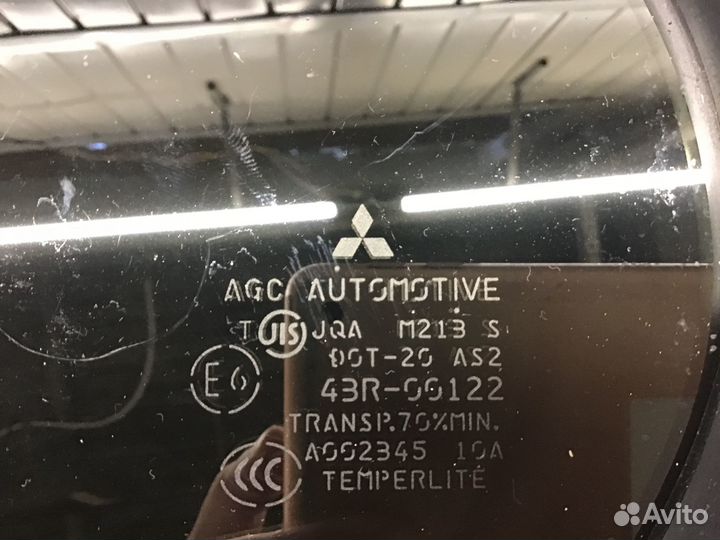 Стекло двери задней правой Mitsubishi Lancer (CX C