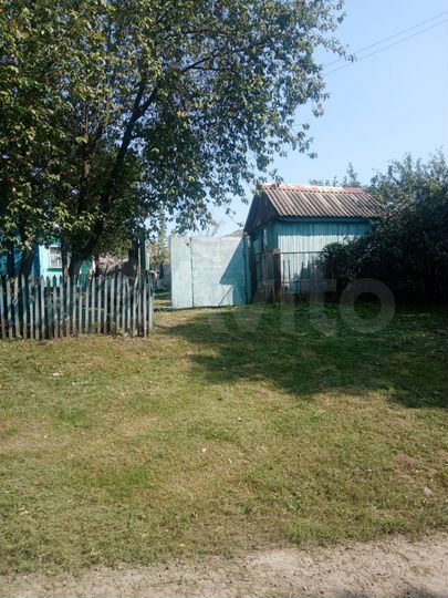 Дом 40 м² на участке 50 сот.