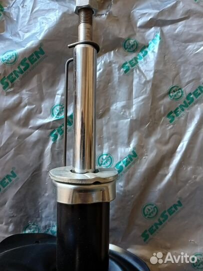 Стойка на Ниссан альмера