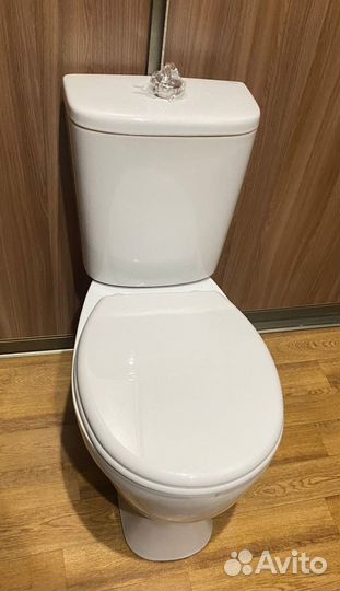 Унитаз новый