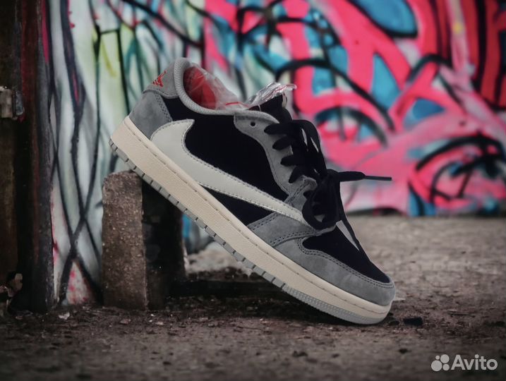 Nike SB Dunk low 26.5 и 28см