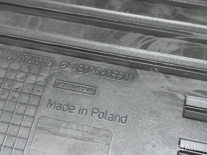 Новые резиновые ковры на Sprinter