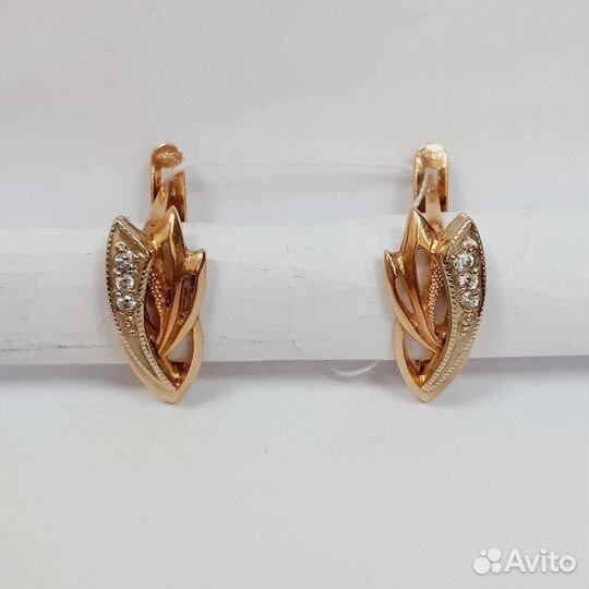 Золотые серьги