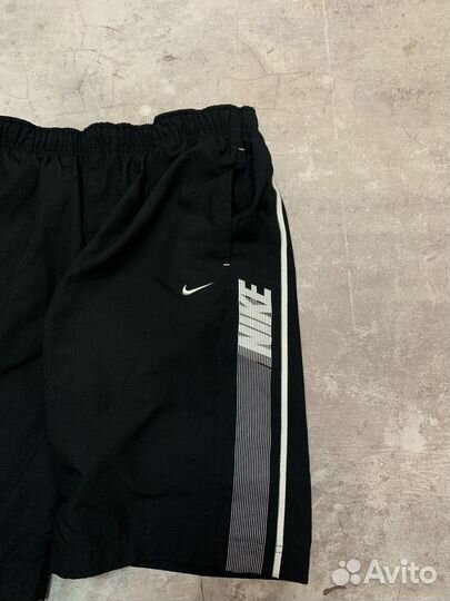 Винтажные шорты Nike