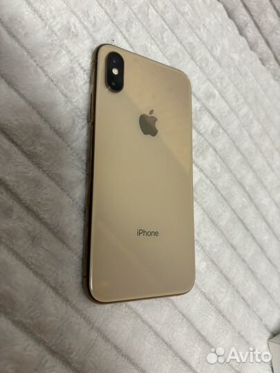 iPhone Xs, 64 ГБ