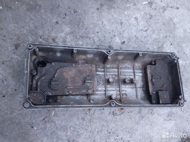 Клапанная крышка KIA двигатель b5