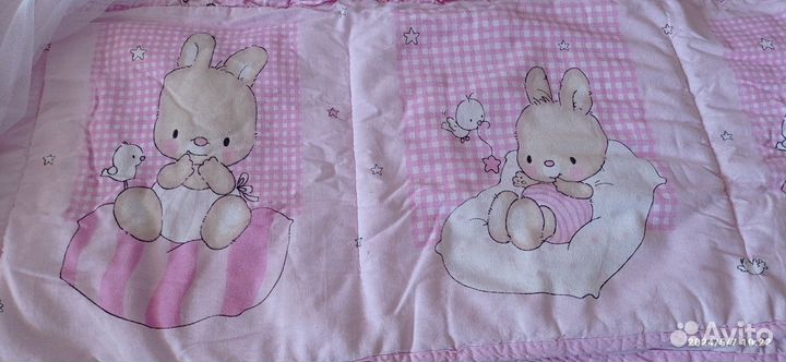 Бортики в кроватку с балдахином