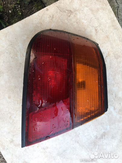 Фонарь задний Nissan Almera (95-00 года) N15