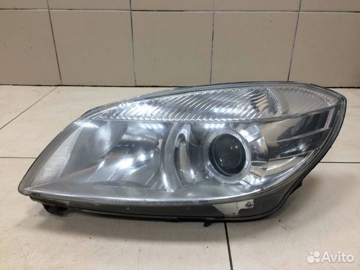 Фара левая (ремкомплект) Skoda Fabia