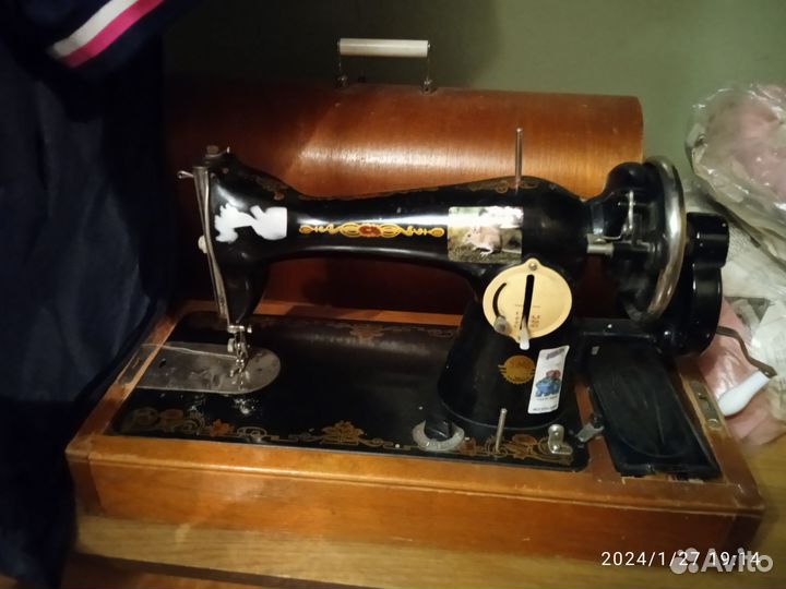 Швейная машина Подольск ручная